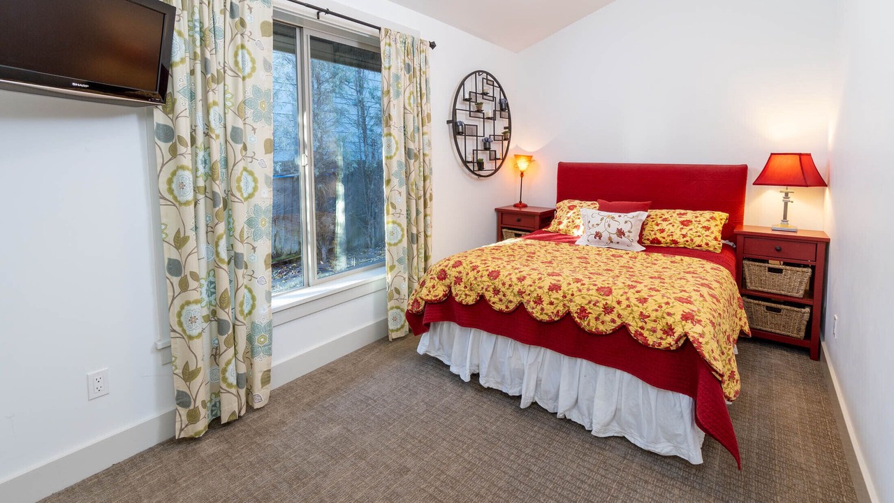 Photo of Bedroom in Old Bend