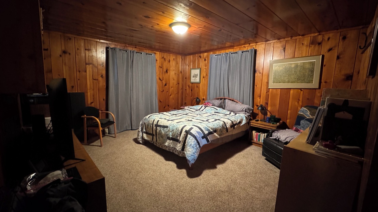 Photo of Bedroom in Eastsound