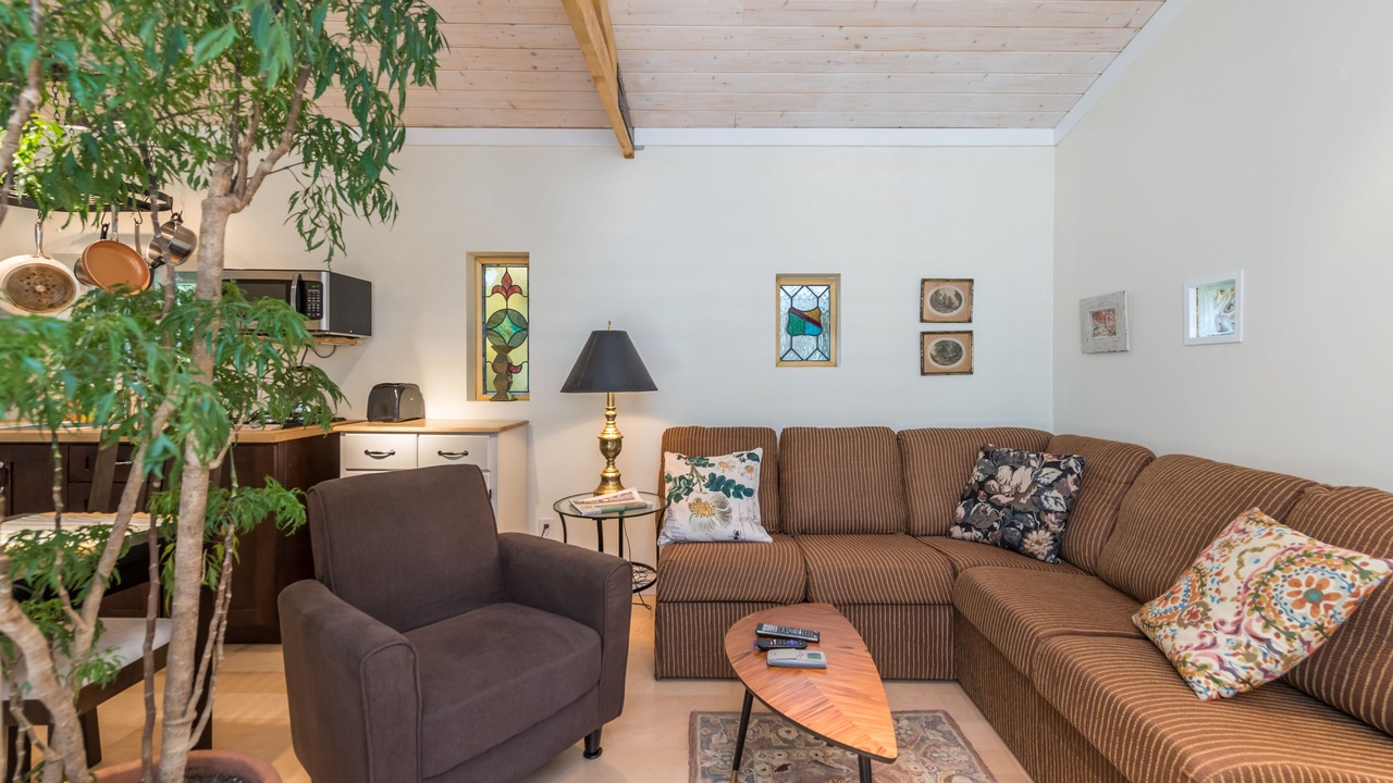 Photo of Livingroom in Point Roberts