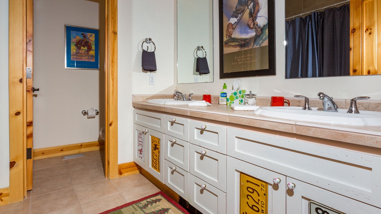 Photo of Bedroom in Granite Ridge