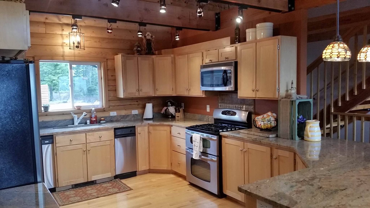 Photo of Kitchen in Loon Lake