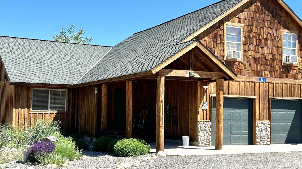 Photo of Outdoor in Winthrop