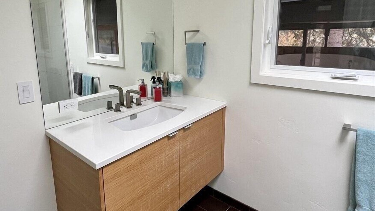 Photo of Bathroom in West Hills