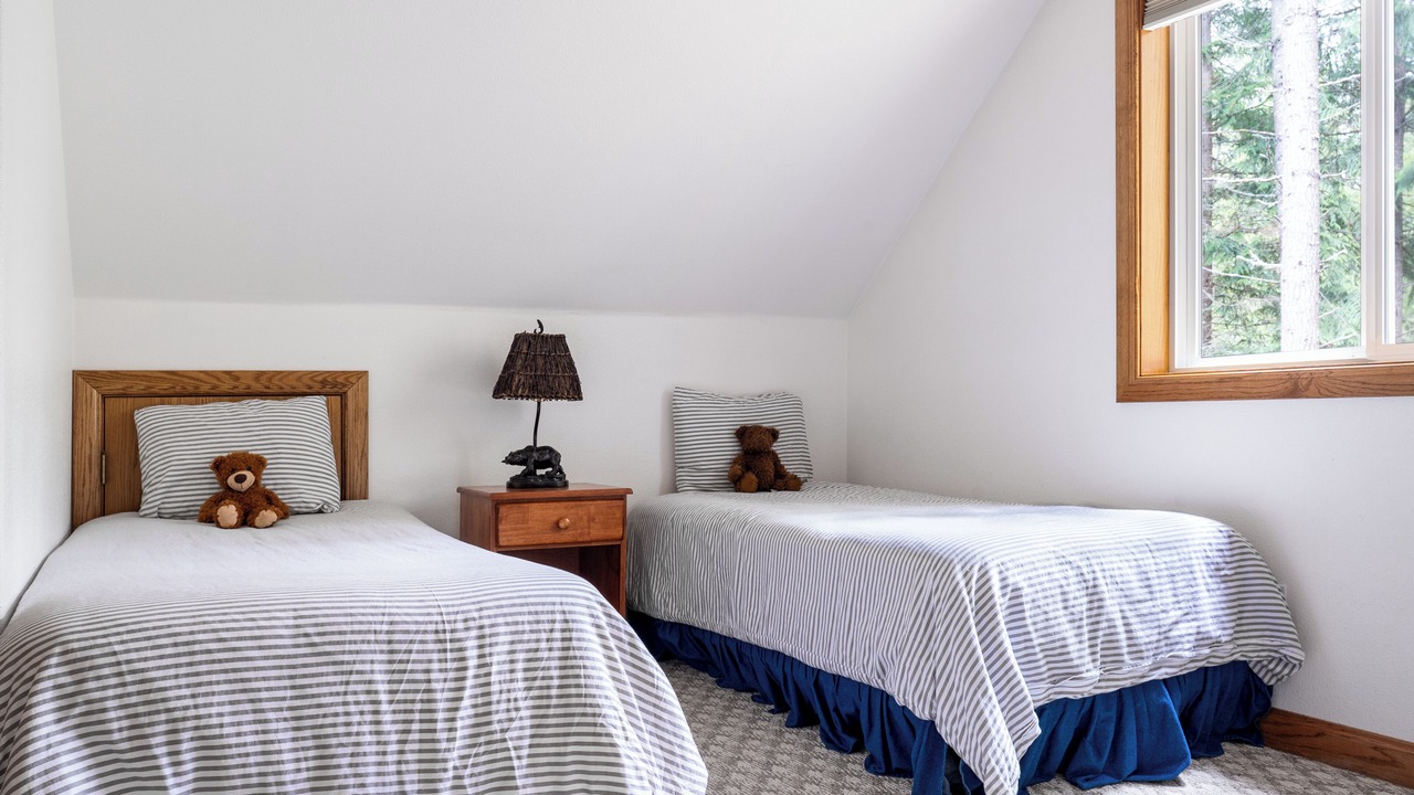 Photo of Bedroom in Enumclaw