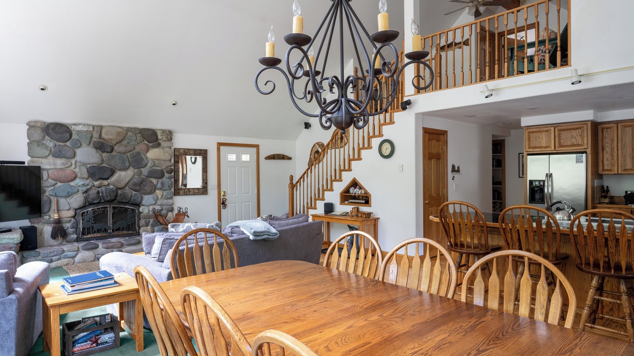 Photo of Livingroom in Enumclaw