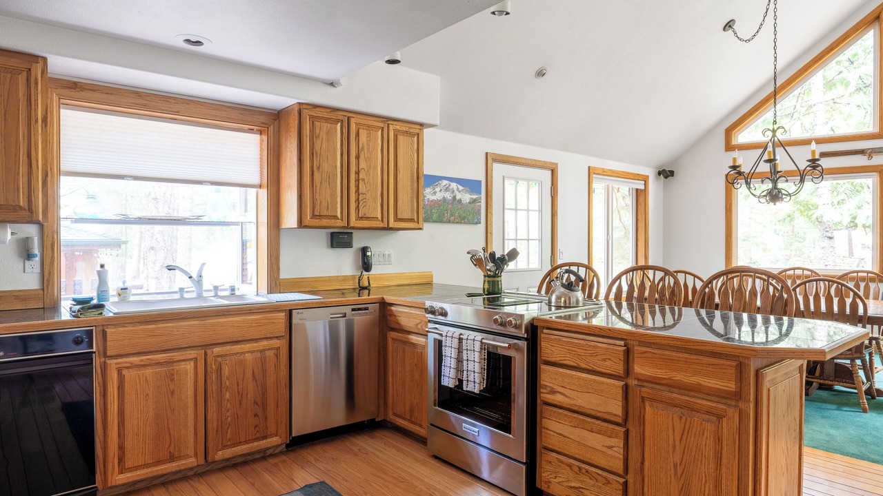 Photo of Kitchen in Enumclaw