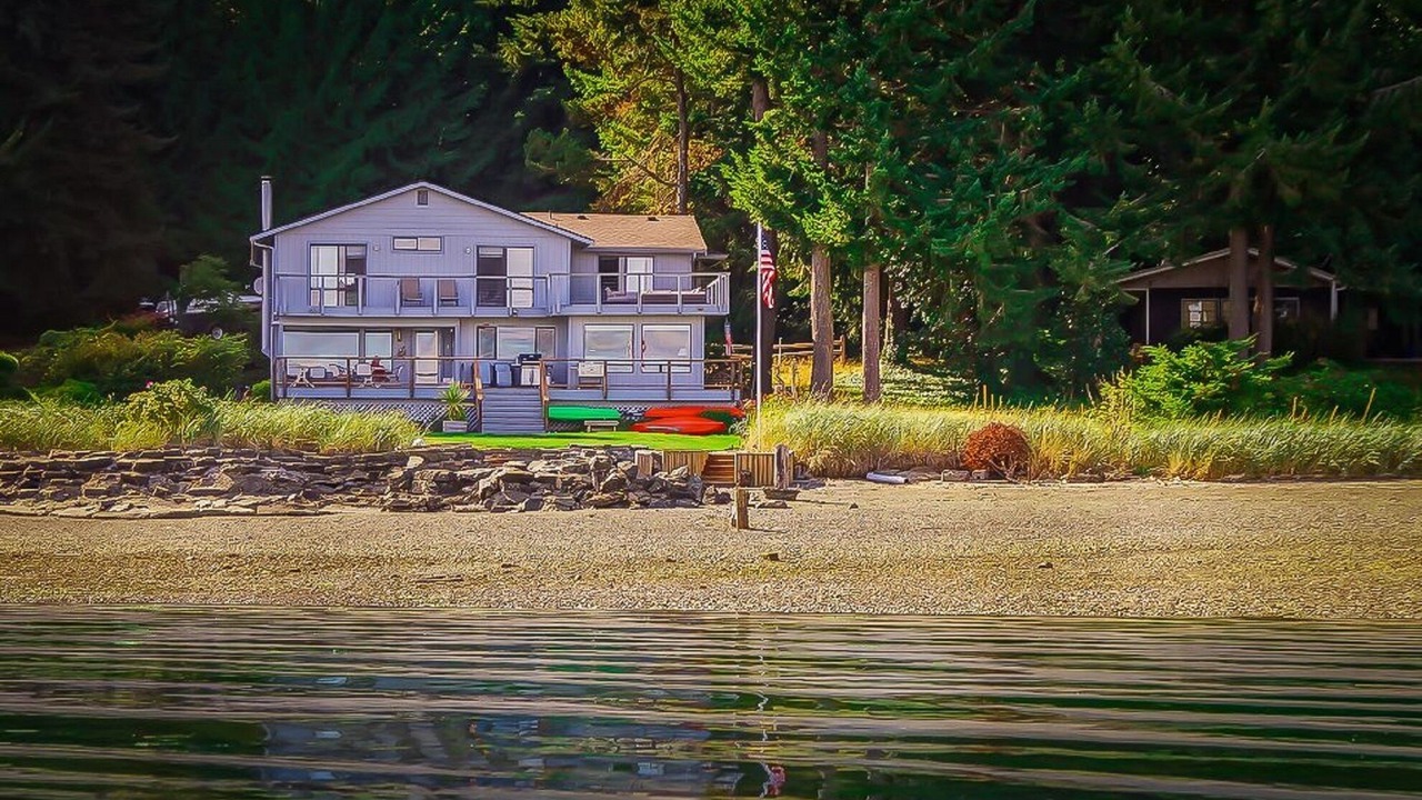 Photo of Others in Lakebay