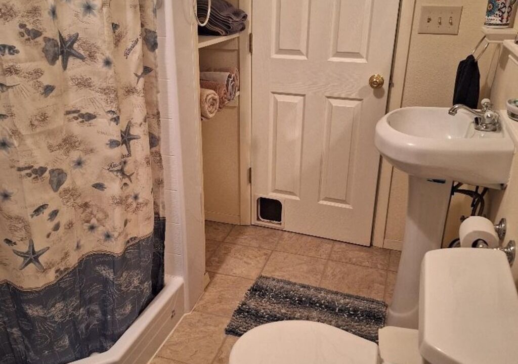 Photo of Bathroom in West Hills