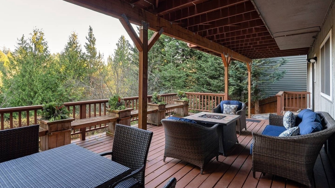 Photo of Outdoor in West Hills