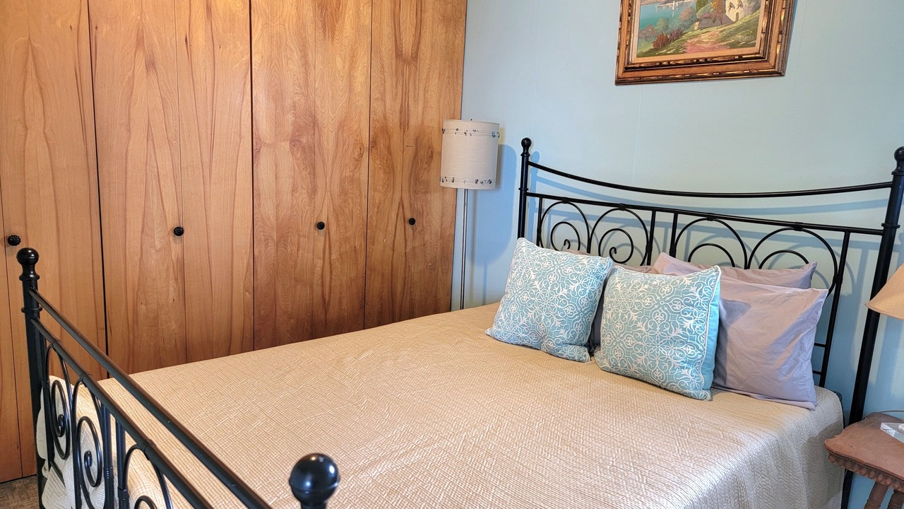 Photo of Bedroom in North End