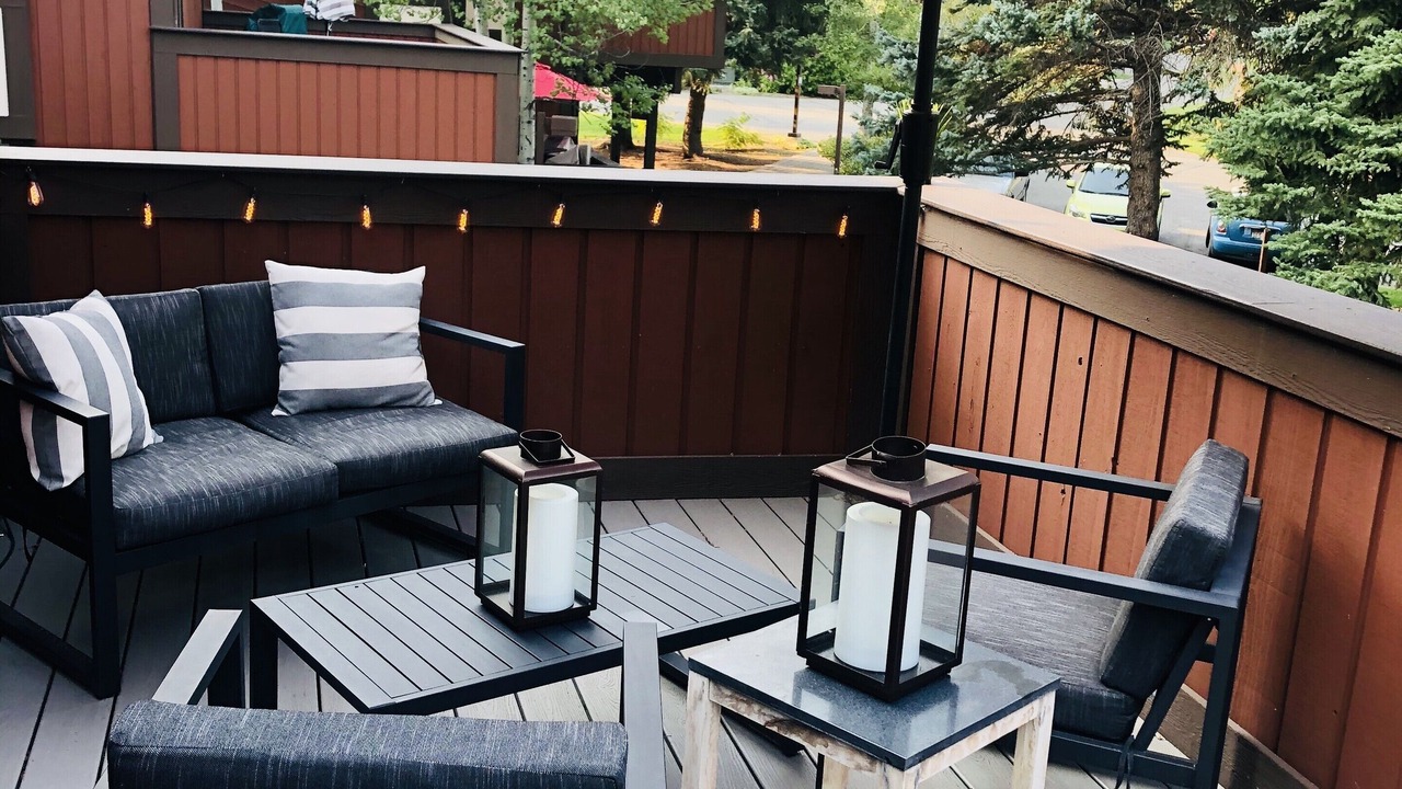 Photo of Outdoor in Elkhorn