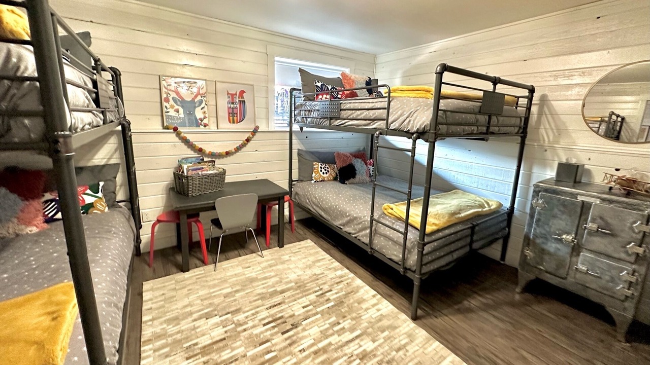 Photo of Bedroom in Newport