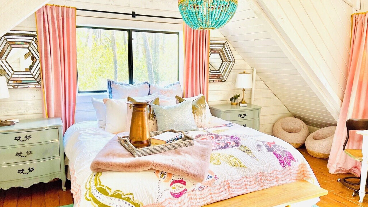 Photo of Bedroom in Newport