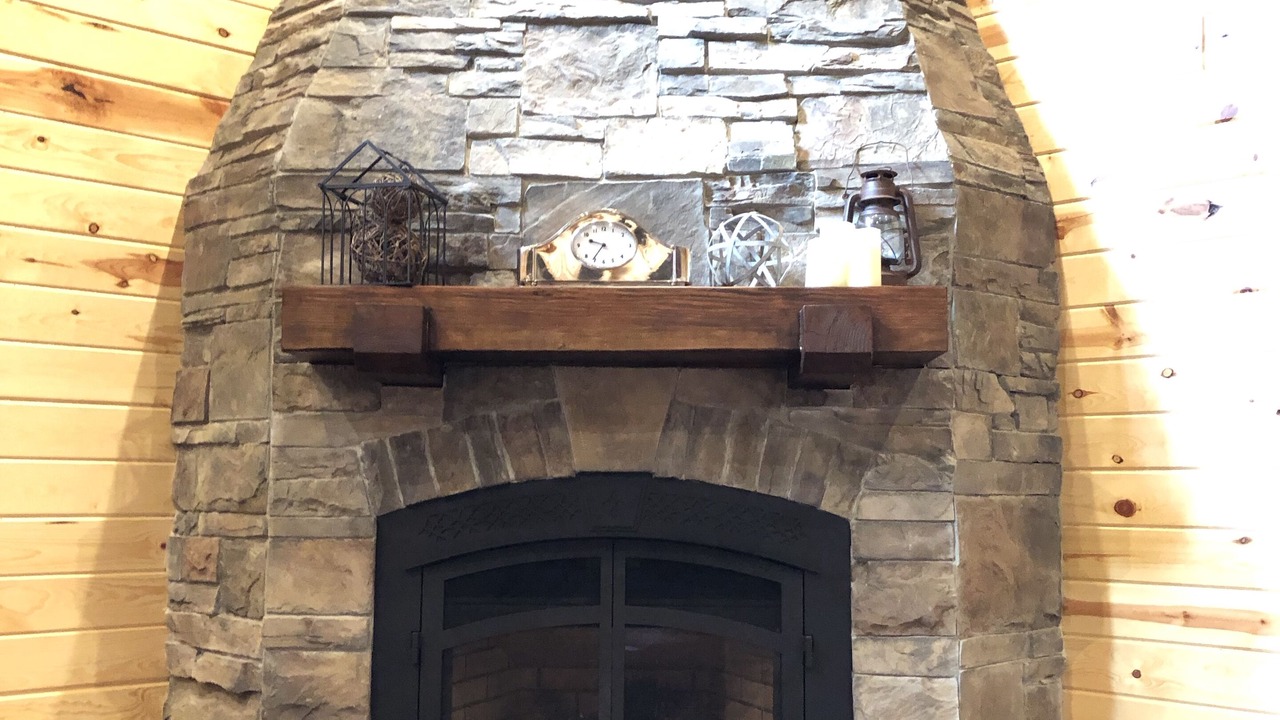 Photo of Livingroom in Island Park