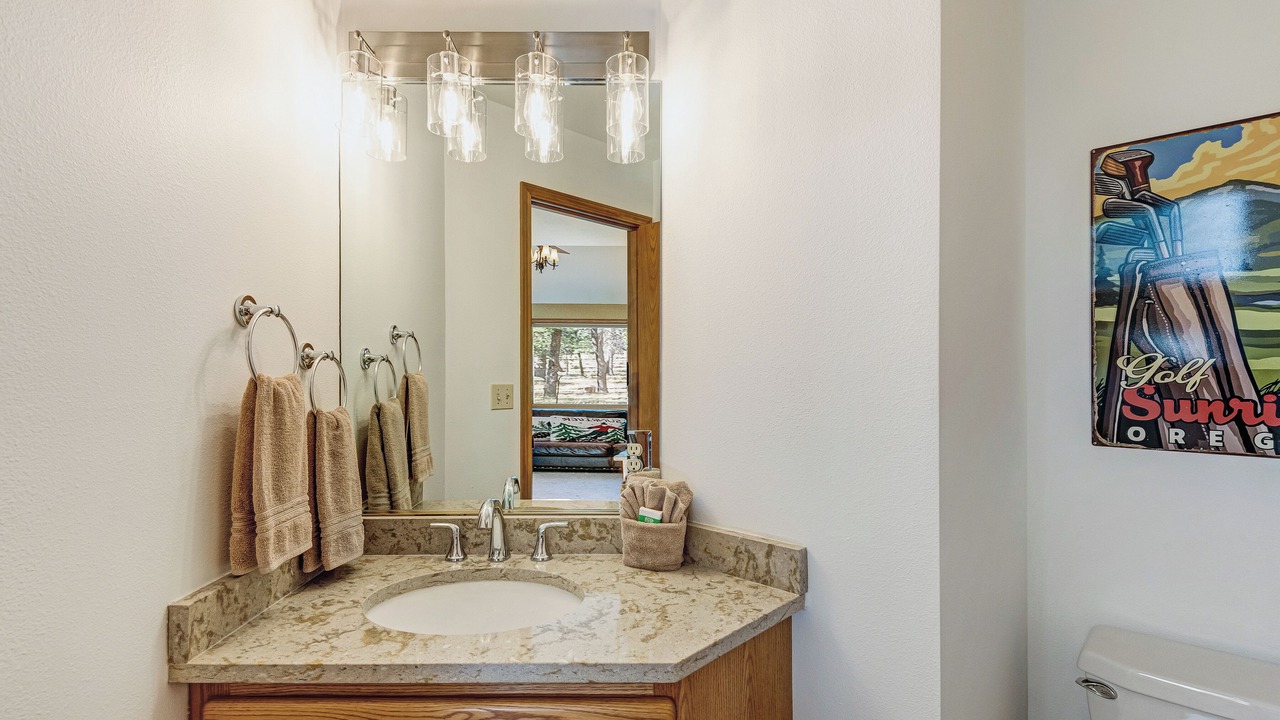 Photo of Bathroom in Overlook Park