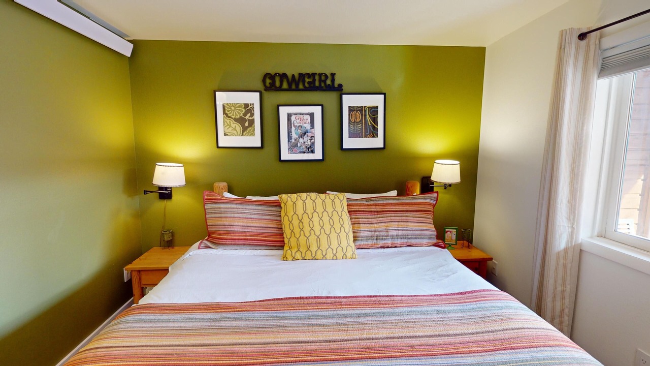 Photo of Bedroom in Jackson