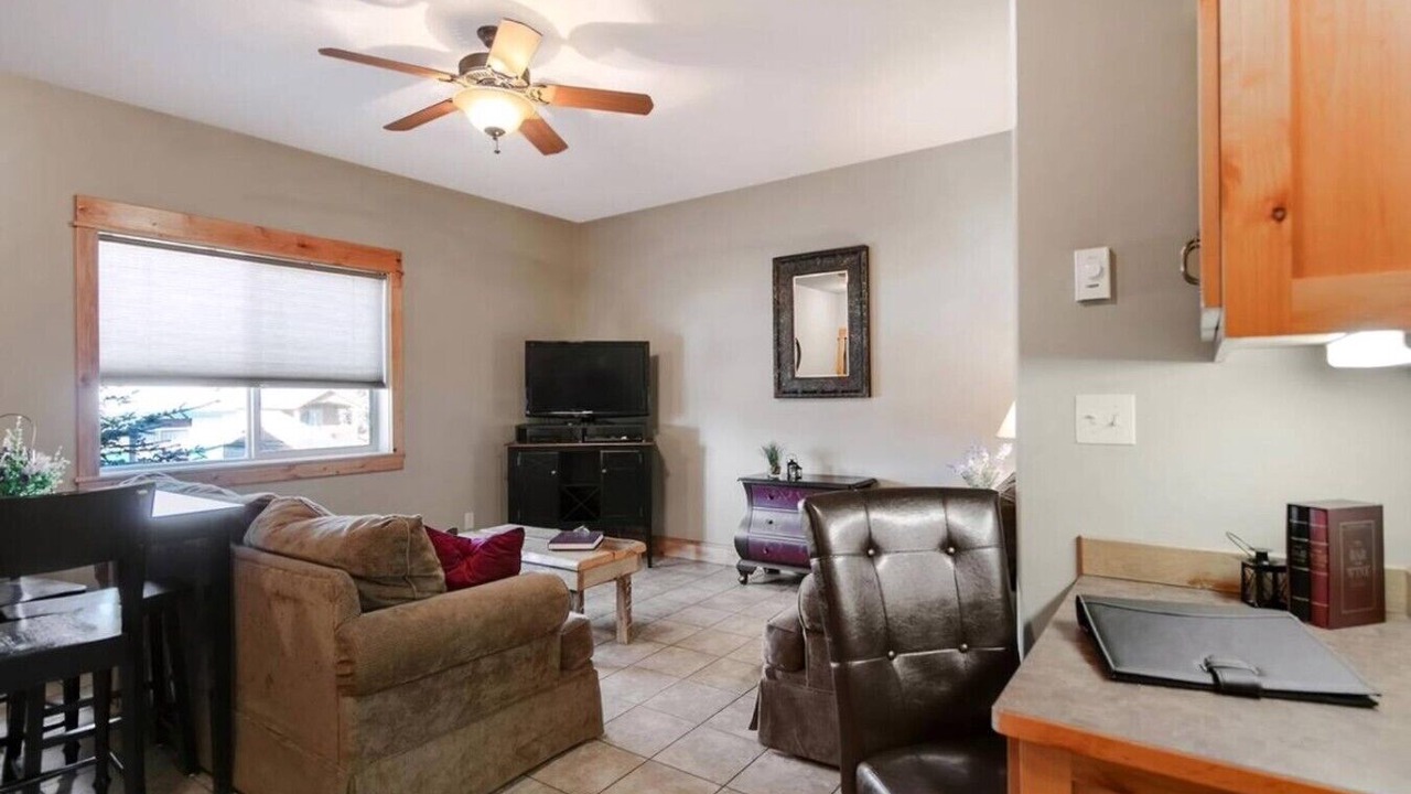 Photo of Livingroom in West Yellowstone