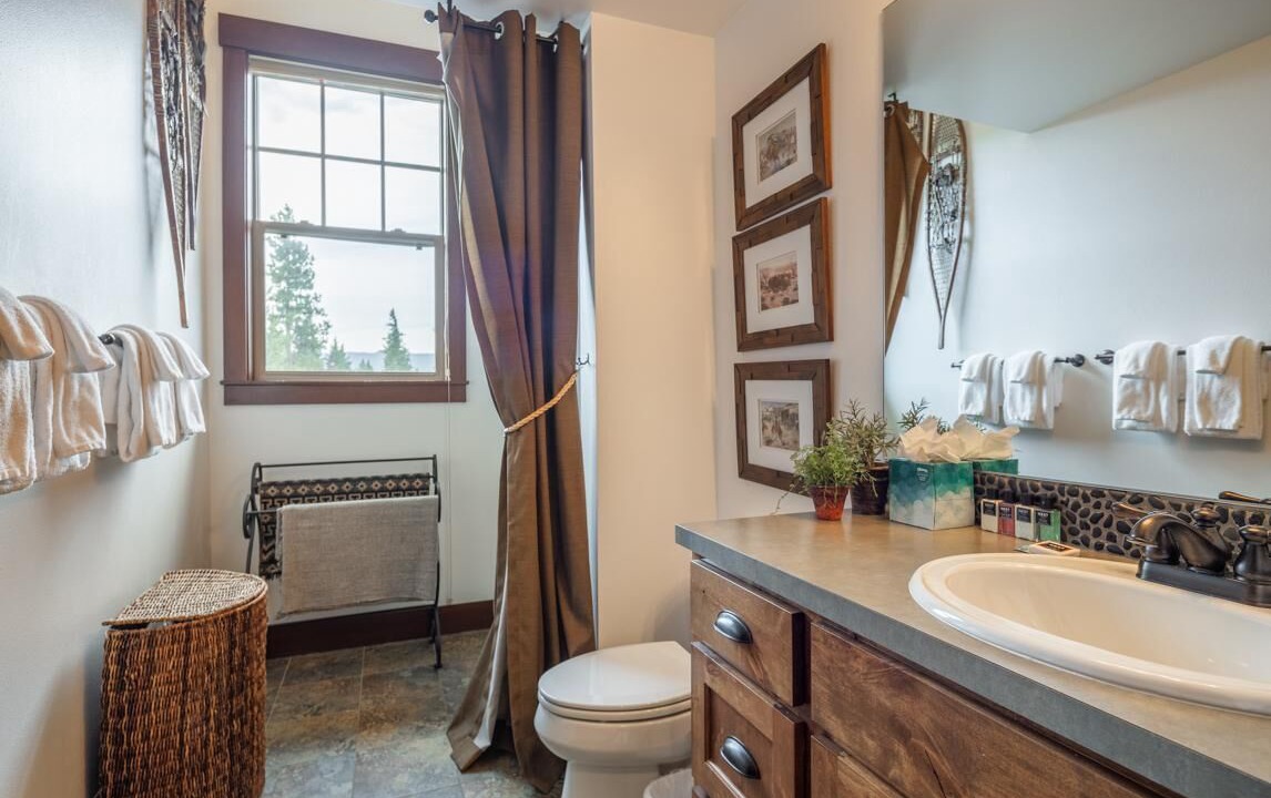 Photo of Bathroom in Cle Elum