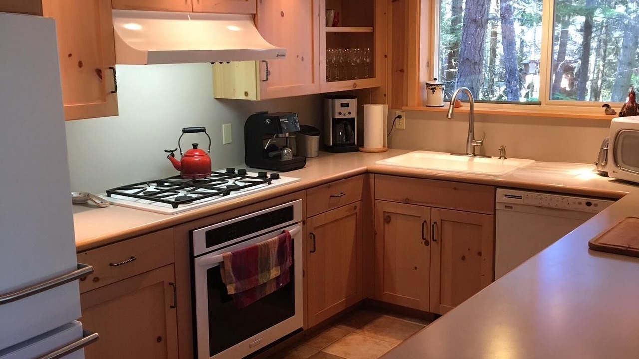 Photo of Kitchen in Enumclaw