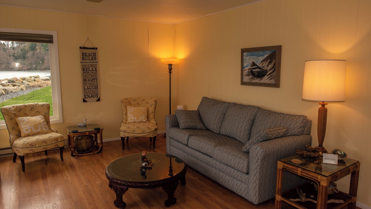 Photo of Livingroom in Lummi Island