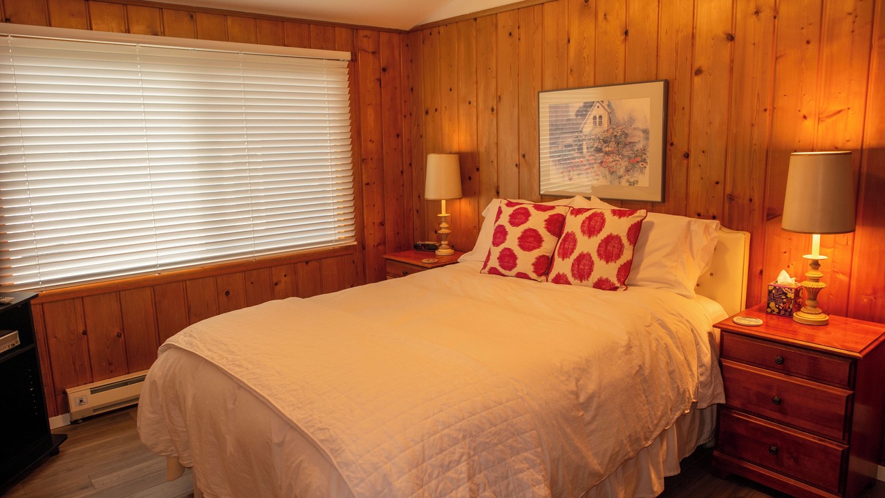 Photo of Bedroom in Lummi Island