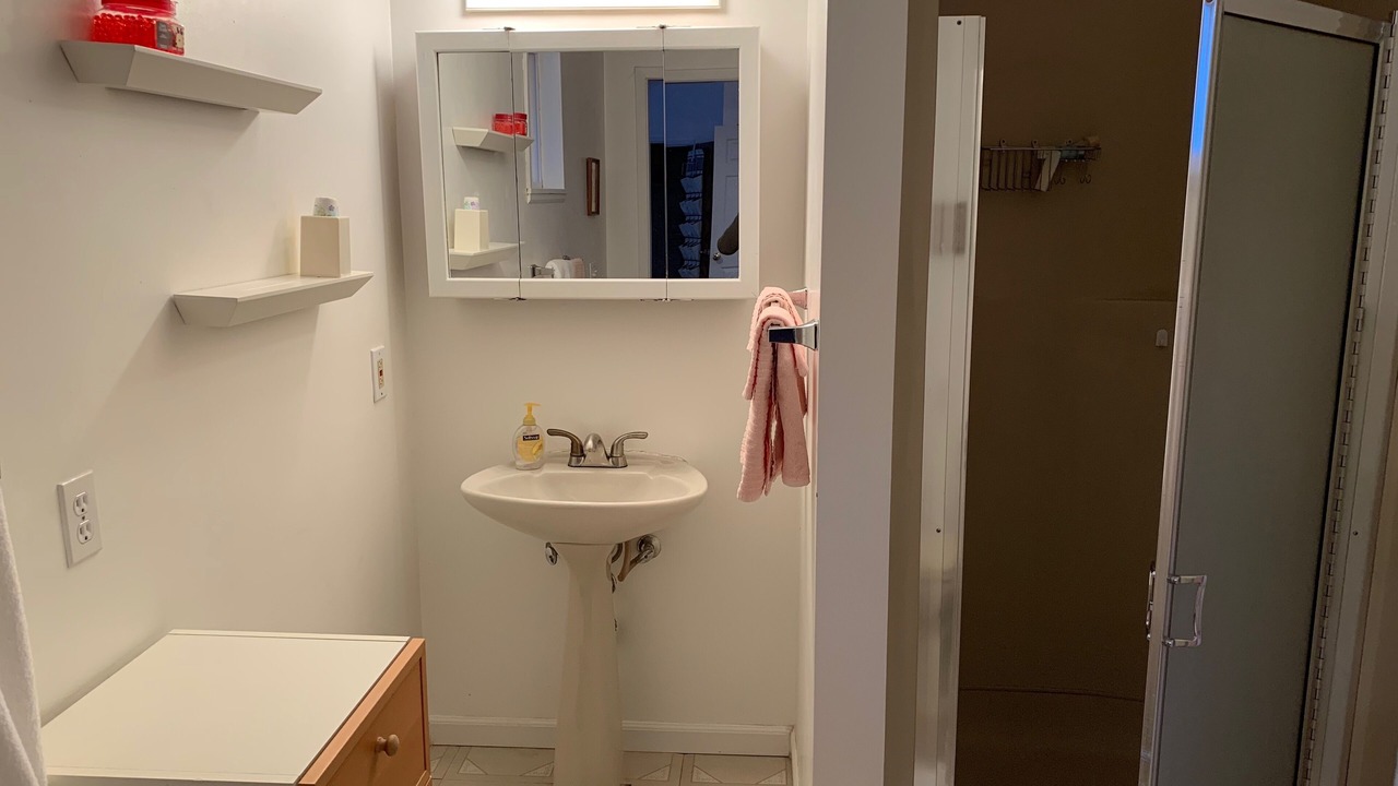Photo of Bathroom in North Rose Hill
