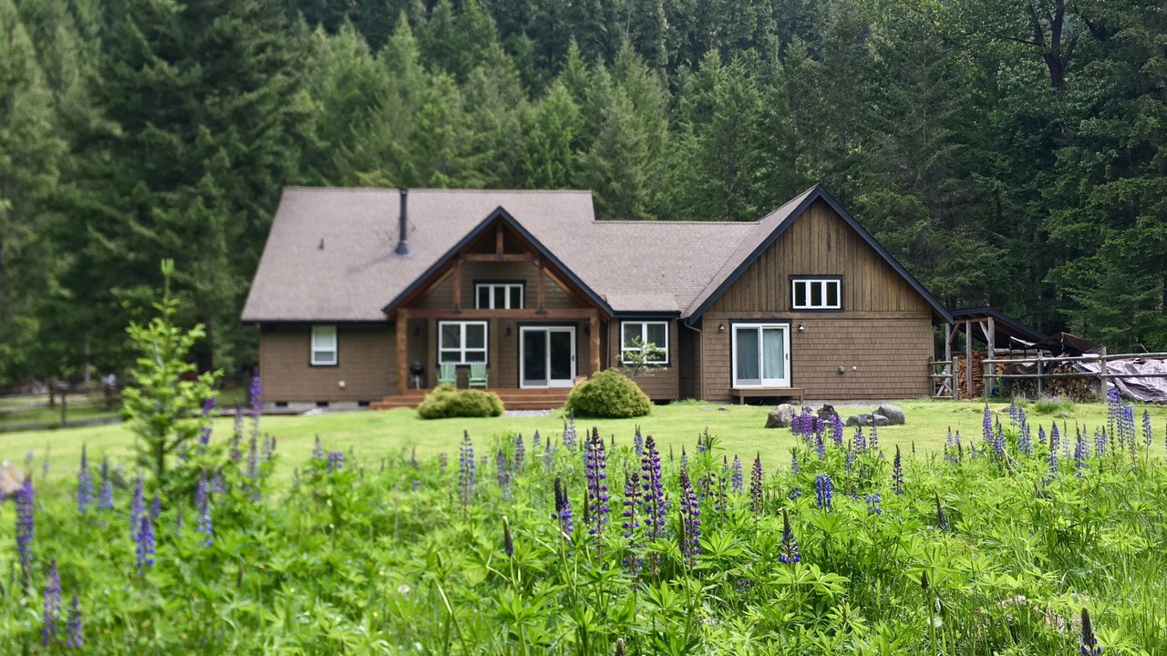 Photo of Outdoor in Enumclaw