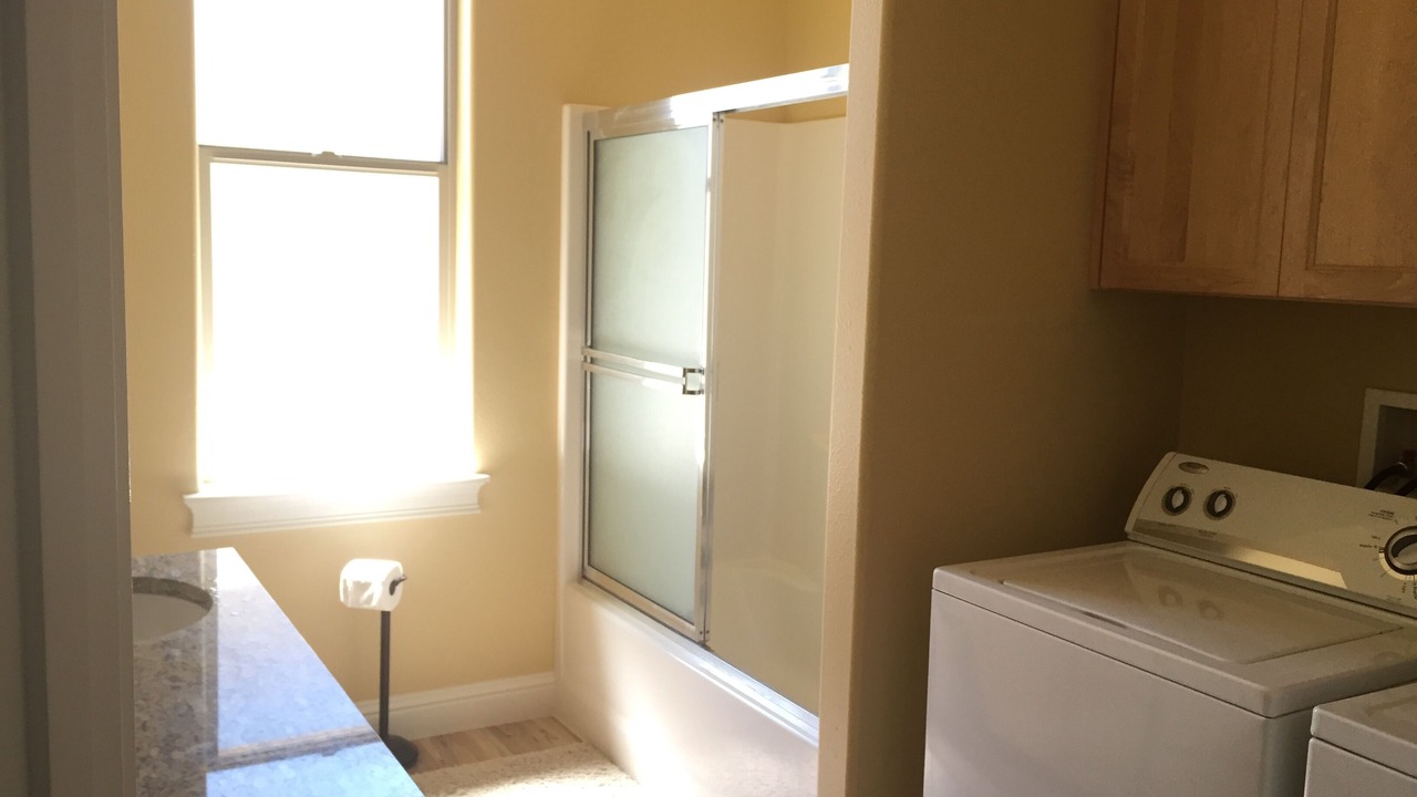 Photo of Bathroom in Oroville