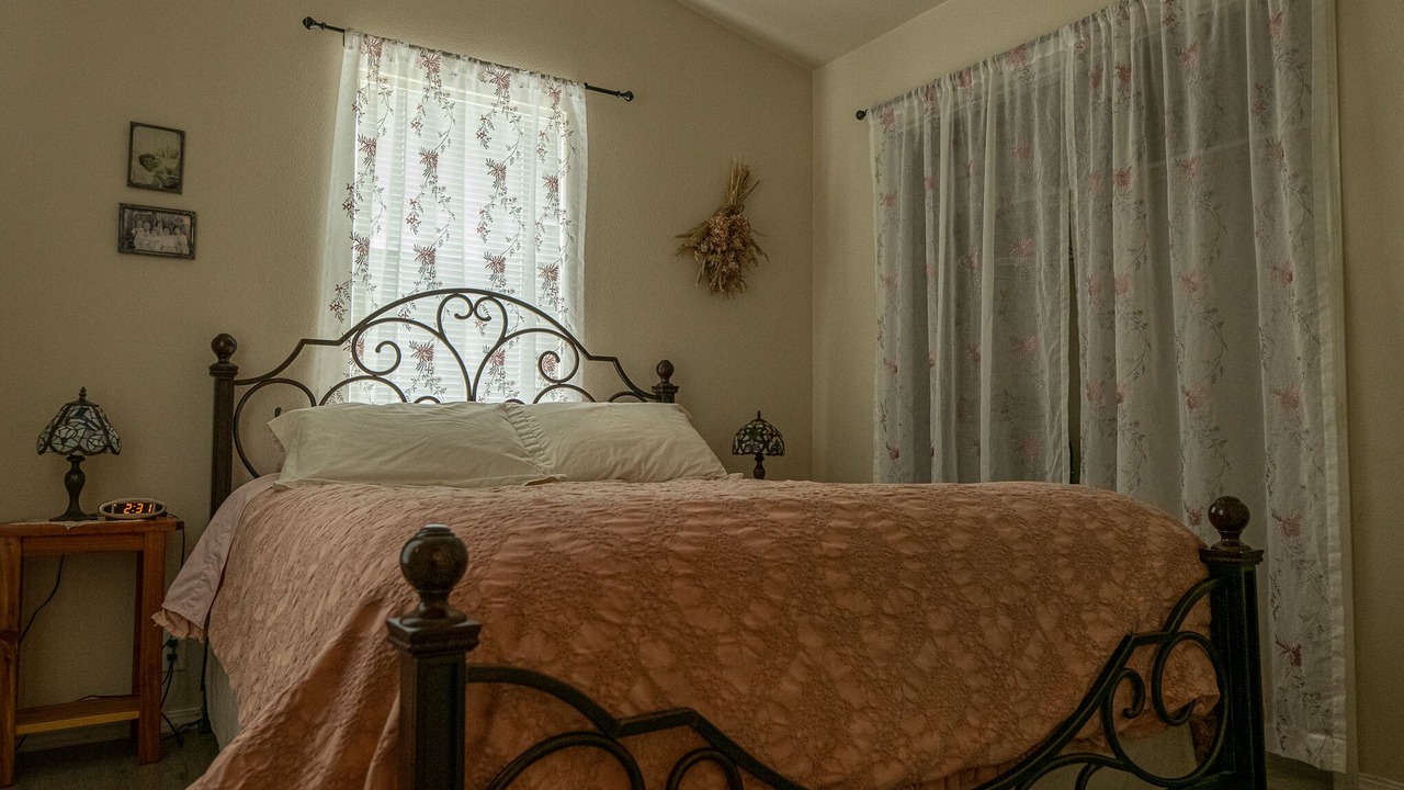 Photo of Bedroom in Oroville