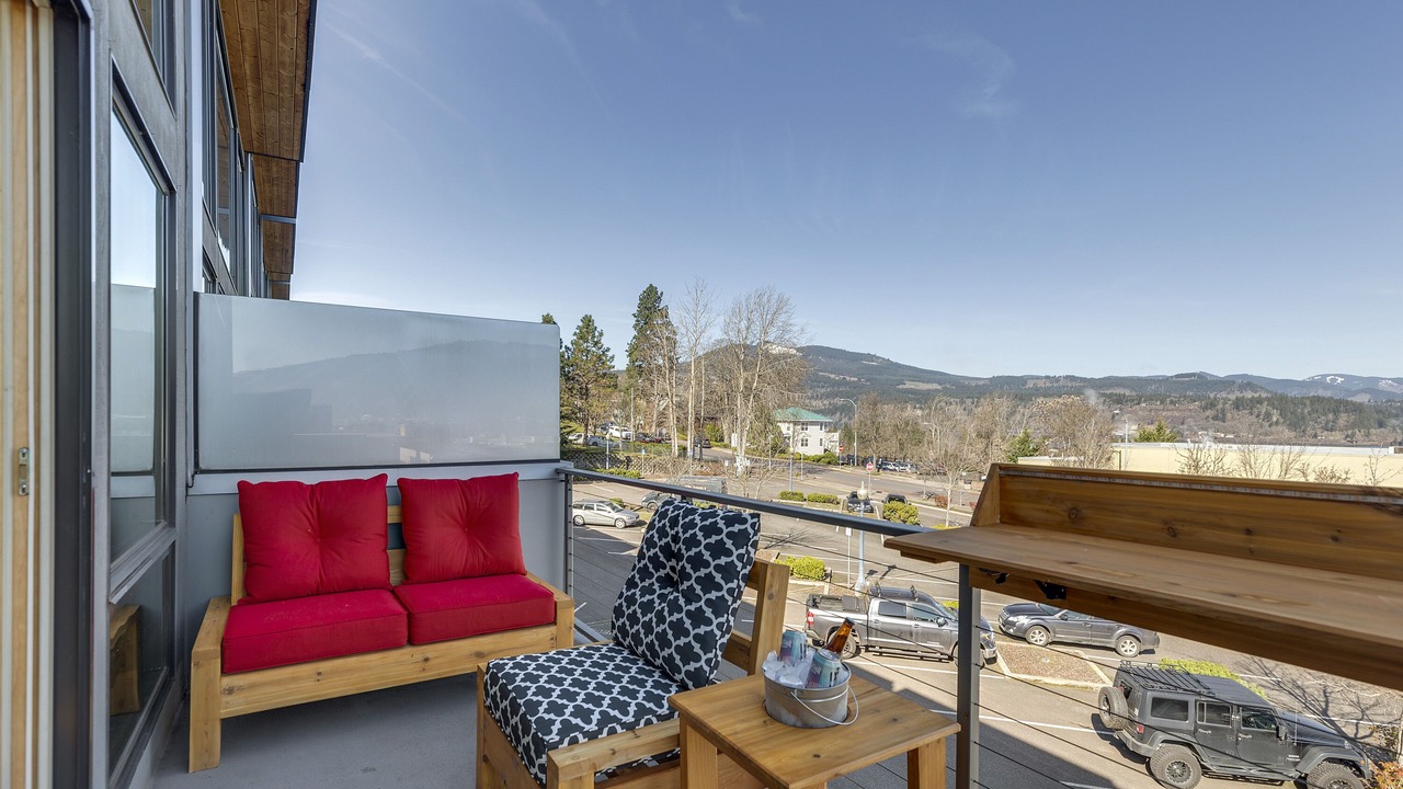 Photo of Others in Hood River
