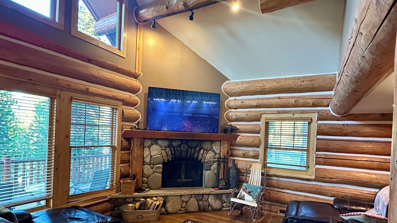 Photo of Livingroom in Powder Ridge