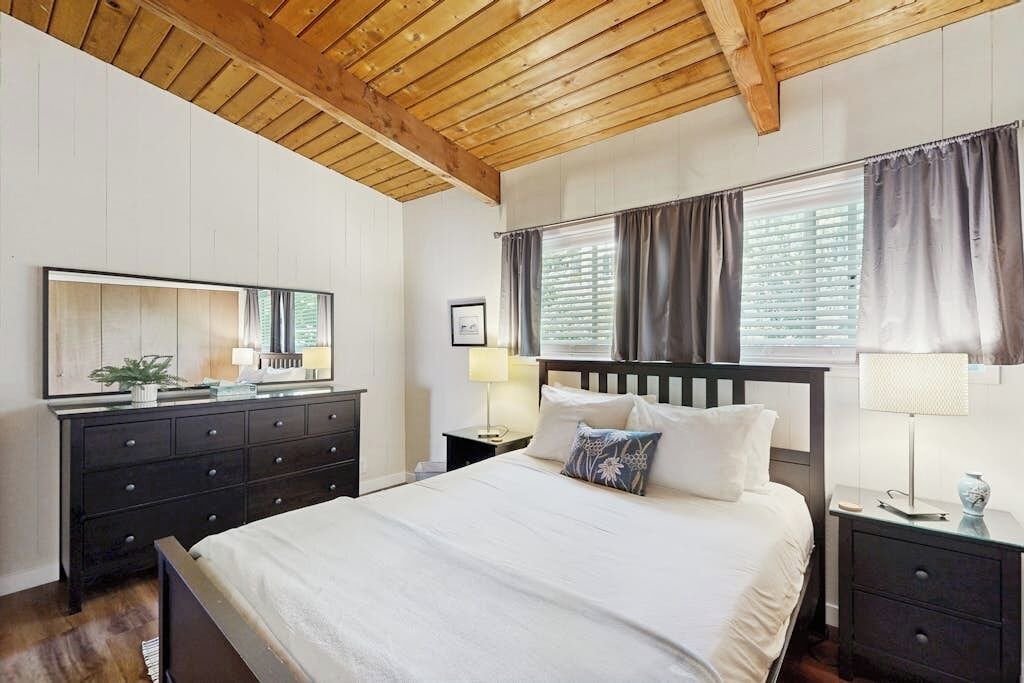 Photo of Bedroom in Bainbridge Island