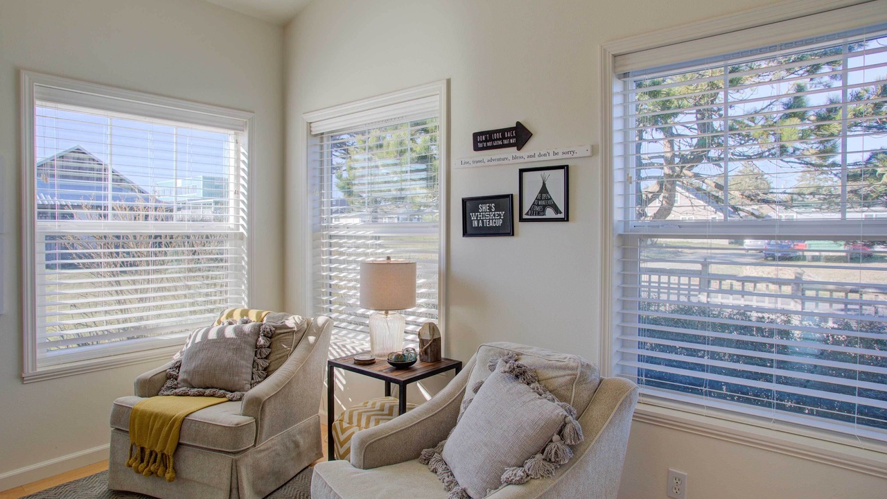 Photo of Livingroom in Pacific Beach