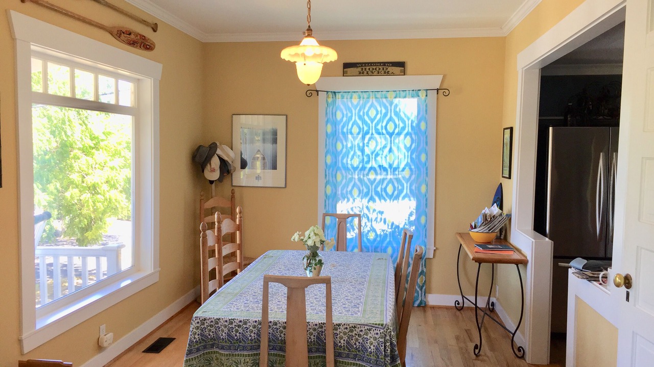 Photo of Bedroom in Hood River
