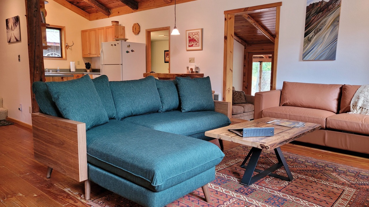 Photo of Livingroom in Mazama