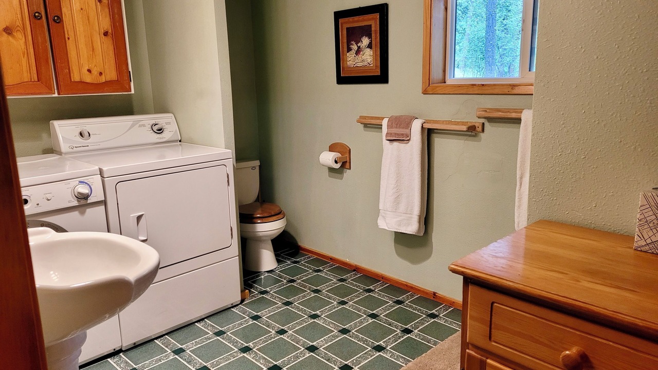 Photo of Bathroom in Mazama
