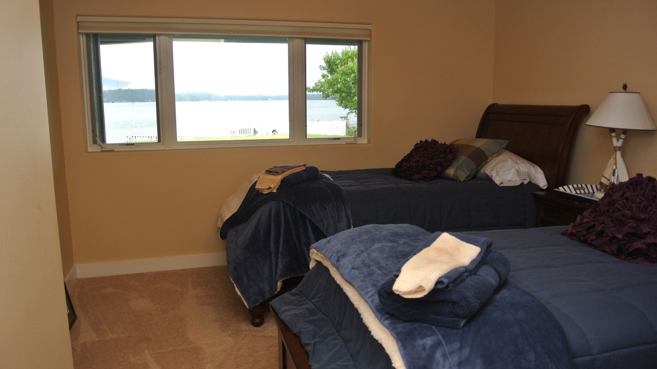 Photo of Bedroom in Sandpoint