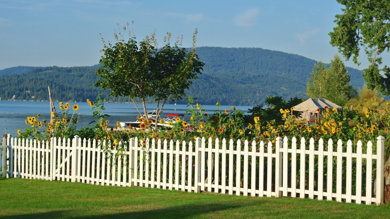 Photo of Others in Sandpoint