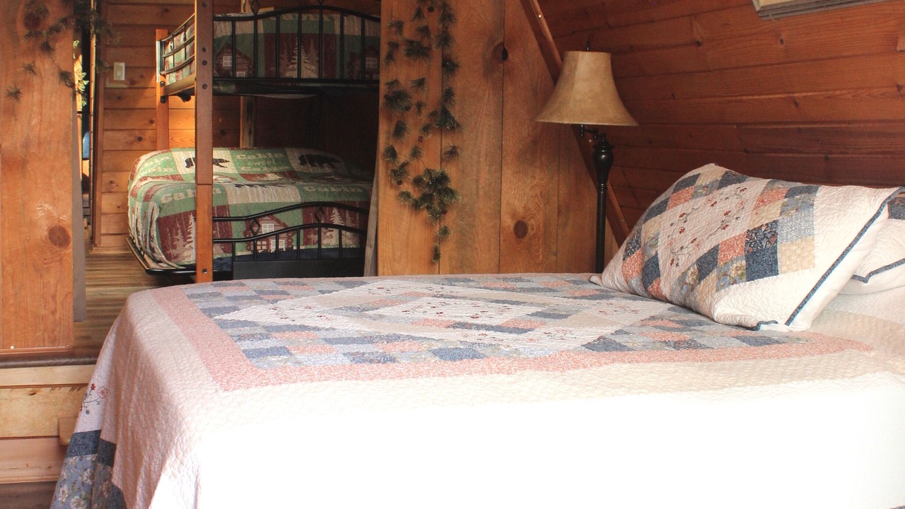 Photo of Bedroom in Northport