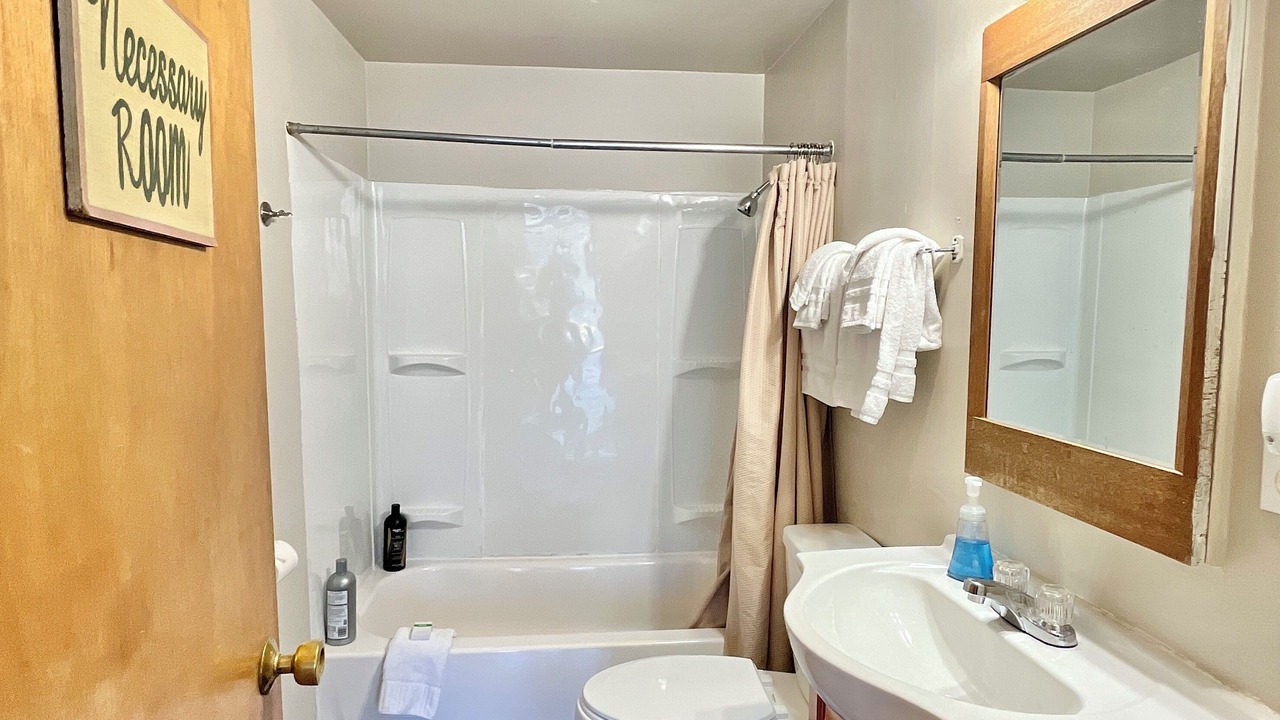 Photo of Bathroom in Chelan