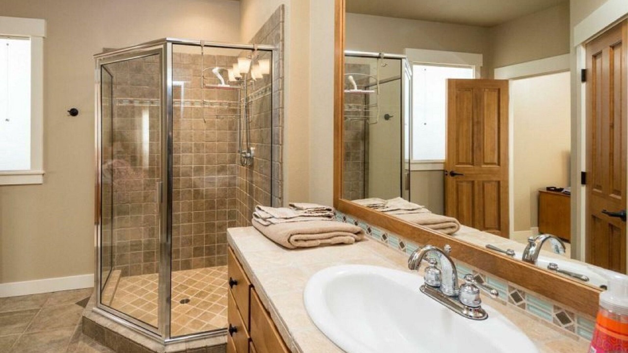 Photo of Bathroom in Sagewood