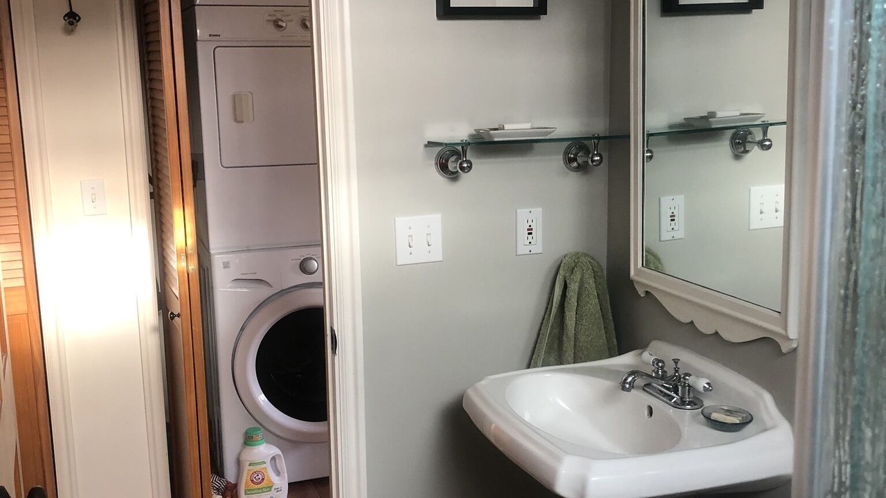 Photo of Bathroom in Garden Valley