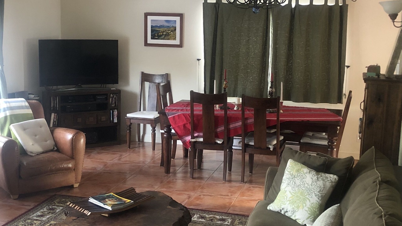 Photo of Livingroom in Garden Valley