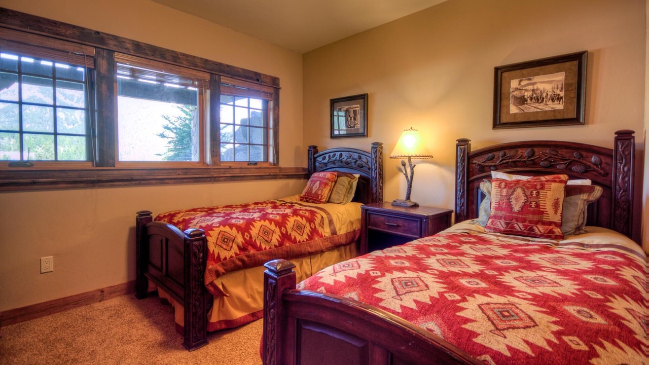 Photo of Bedroom in Antler Ridge