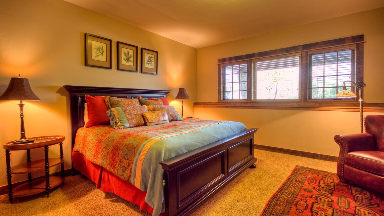 Photo of Bedroom in Antler Ridge
