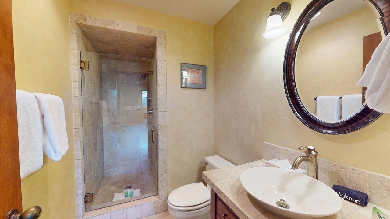 Photo of Bathroom in Elkhorn Village