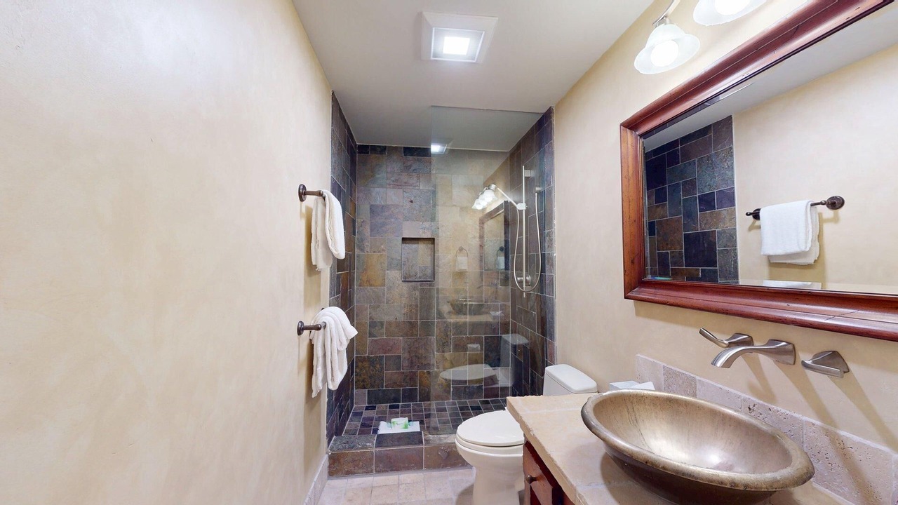 Photo of Bathroom in Elkhorn Village
