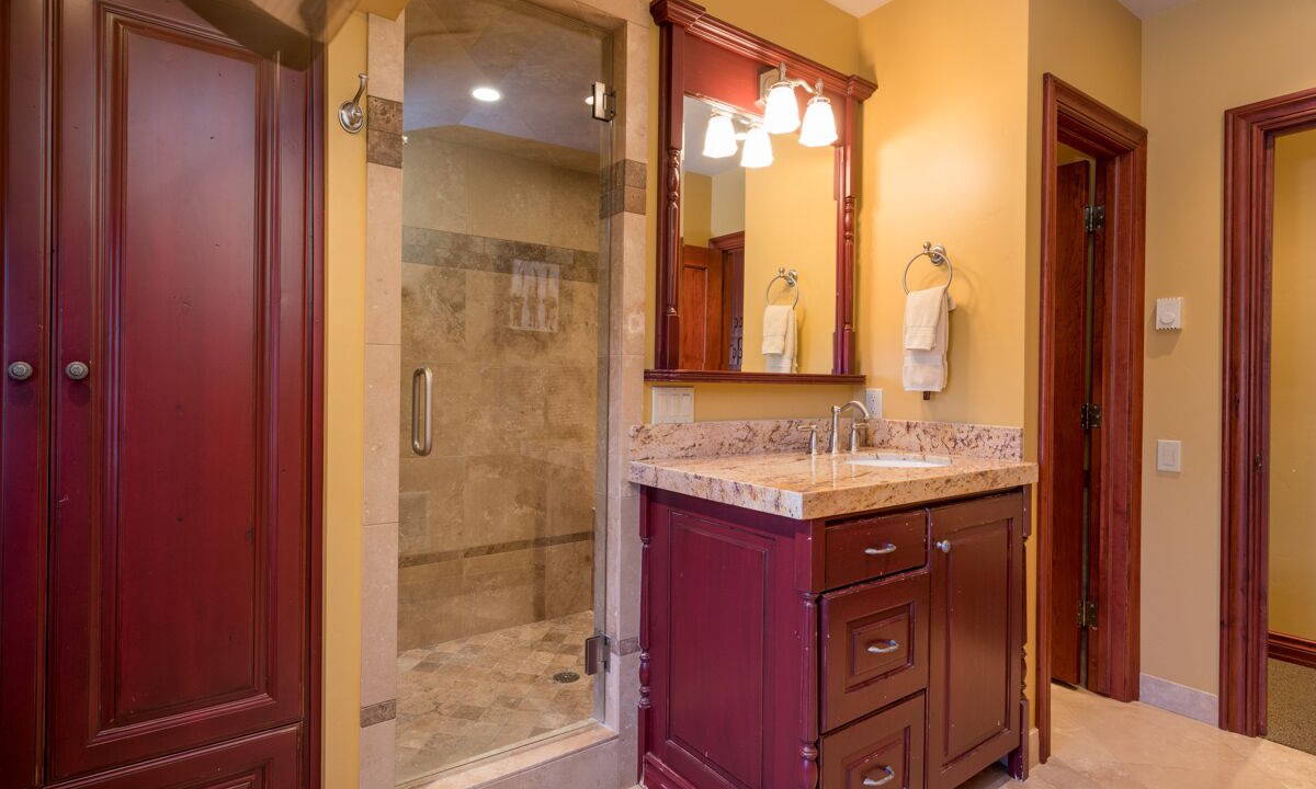 Photo of Bathroom in Elkhorn