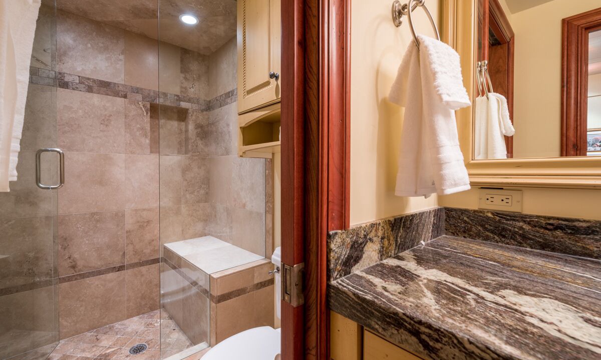 Photo of Bathroom in Elkhorn