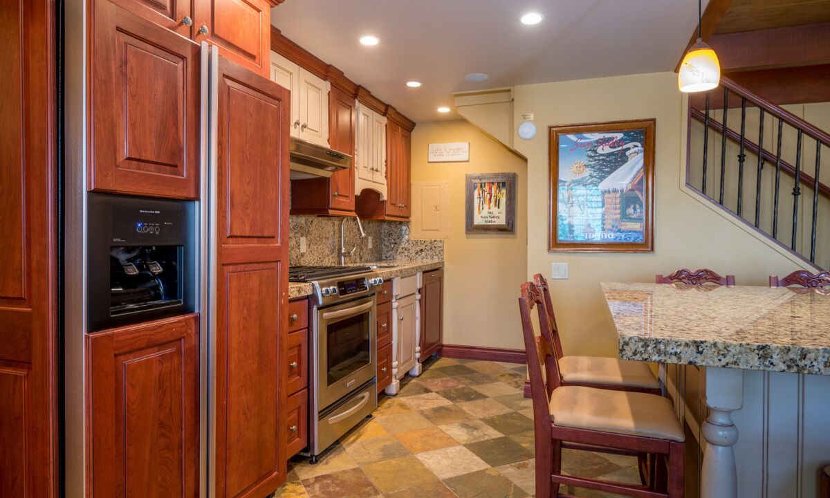 Photo of Kitchen in Elkhorn